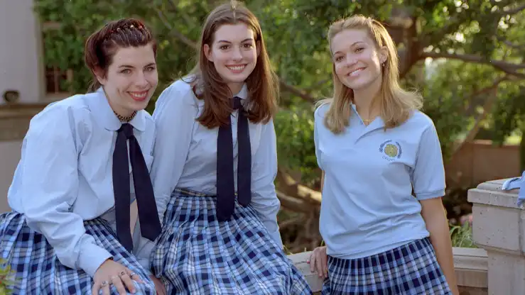 Anne Hathaway Returns to Genovia: Everything We Know About The Princess Diaries 3 – Plot, Cast, and More 2 The Princess Diaries 3